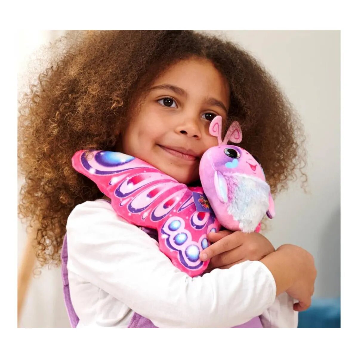 Simba Fluffyfly Plüsch Schmetterling 30 cm, 1 Stück, 4-fach sortiert