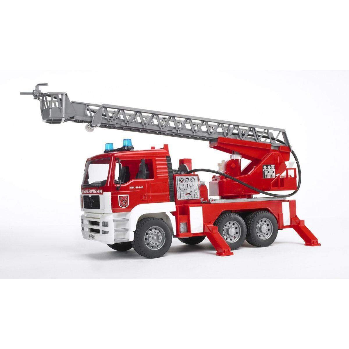 BRUDER® 02771 MAN TGA Feuerwehr mit Drehleiter, Wasserpumpe und Light and Sound Module(trucks) inkl. Batterie